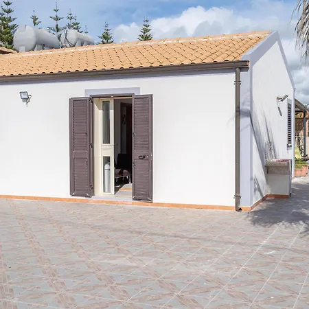 Villa Gardenia - Private Pool Santa Maria del Focallo